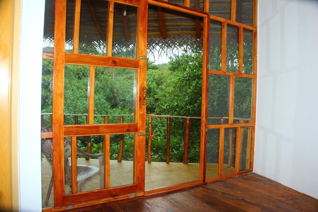 Seasons Four Mini Jungle Cabana Matara Exterior foto