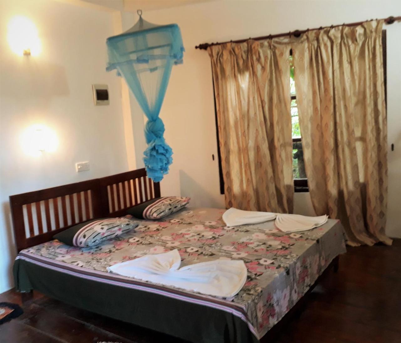 Seasons Four Mini Jungle Cabana Matara Exterior foto